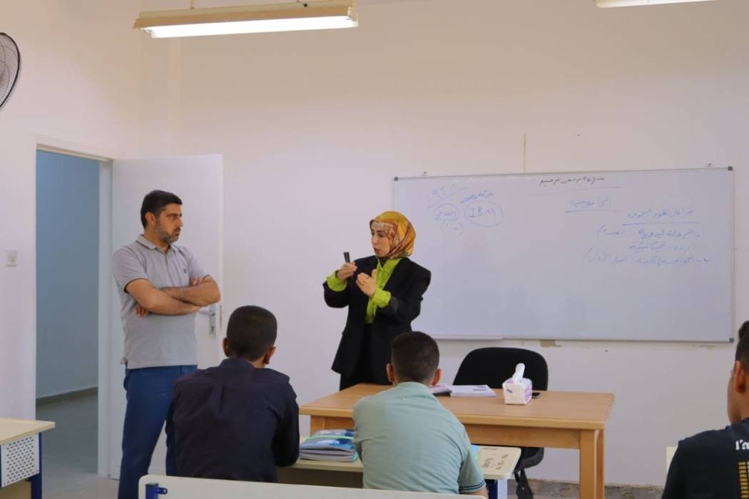 السلامين تتفقد مدرسة الشوبك الزراعية...صور