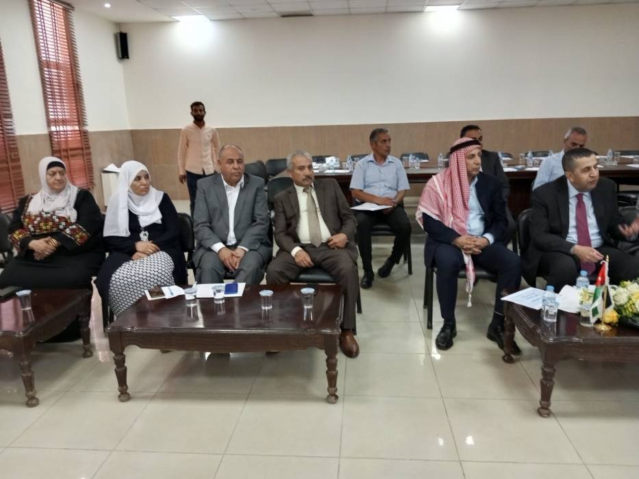 مجلس محافظة جرش يجتمع مع رئيس جامعة البلقاء التطبيقية