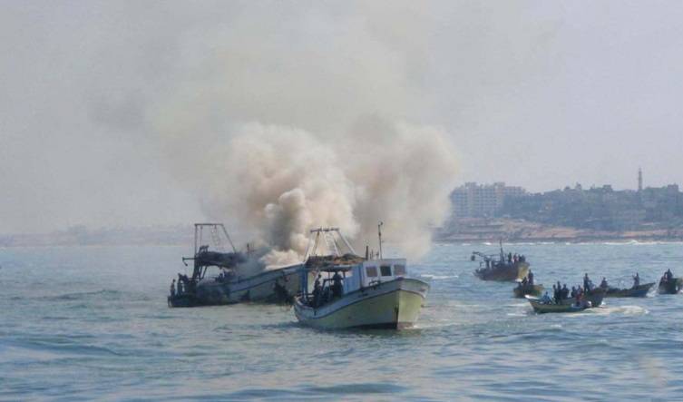 إصابة صياد برصاص الاحتلال في بحر غزة