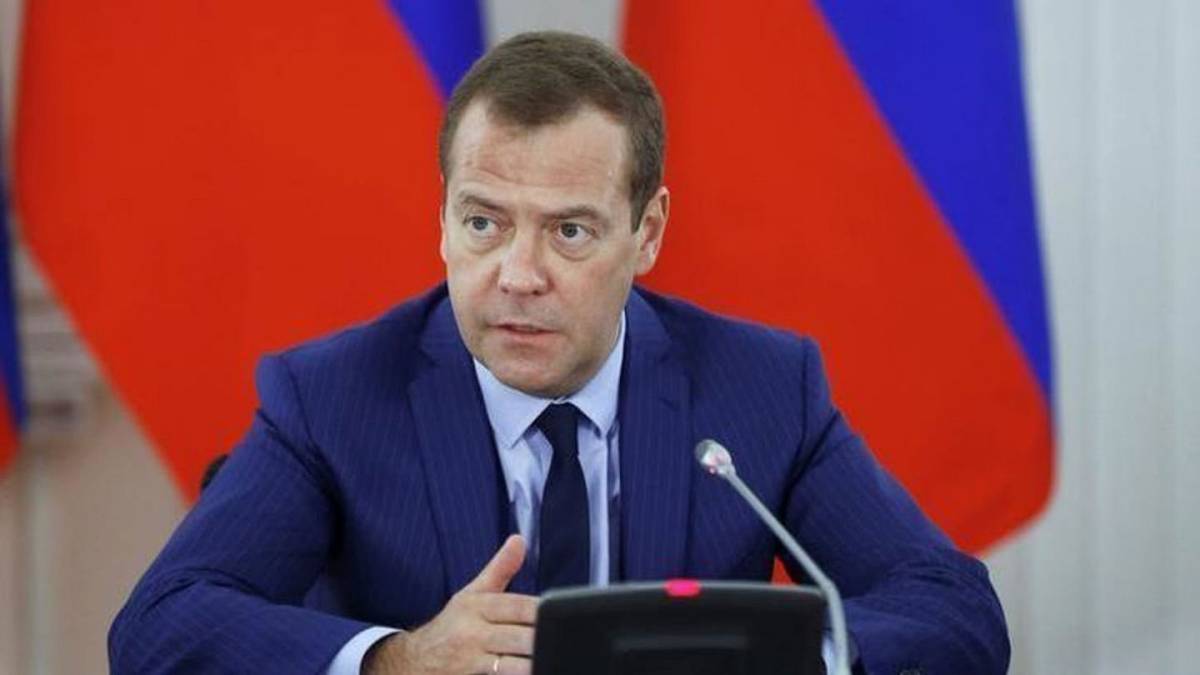 ميدفيديف ينتقد ماسك بسبب ميزة على إكس