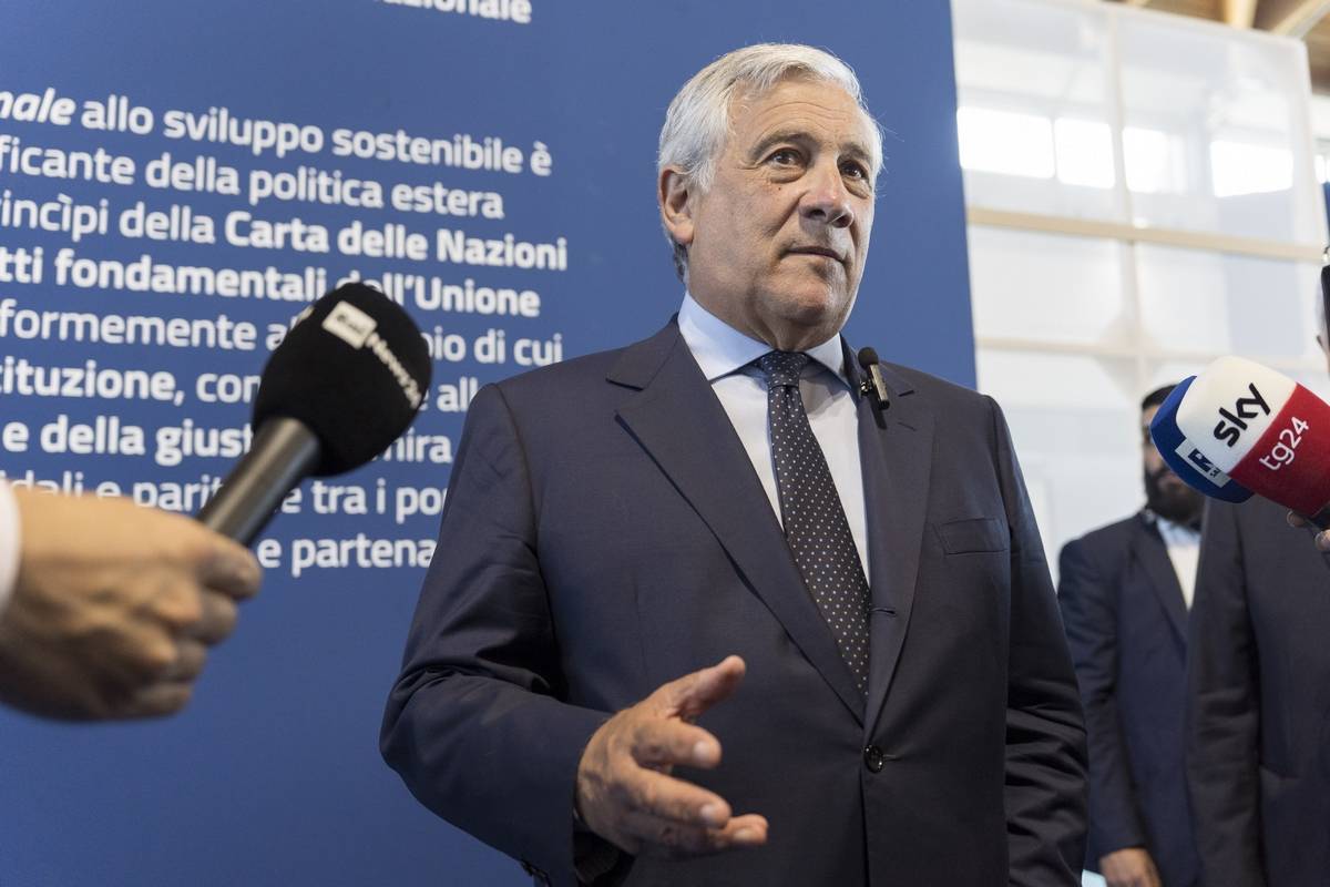 أفريقيا في عيون القوى الغربية.. تغليب للمصالح أم للإنسانية؟ ملتقى ريميني يجيب