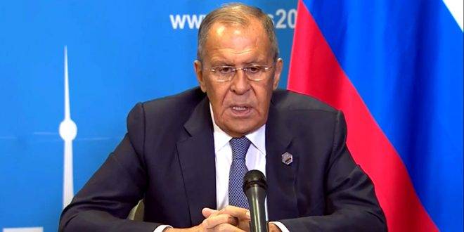 لافروف: بريكس تعمل على تعزيز استقلال دولها عن النظام المالي الغربي