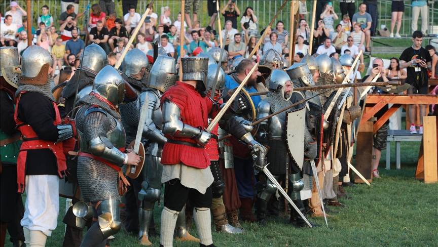 انطلاق مهرجان القرون الوسطى في بلغراد