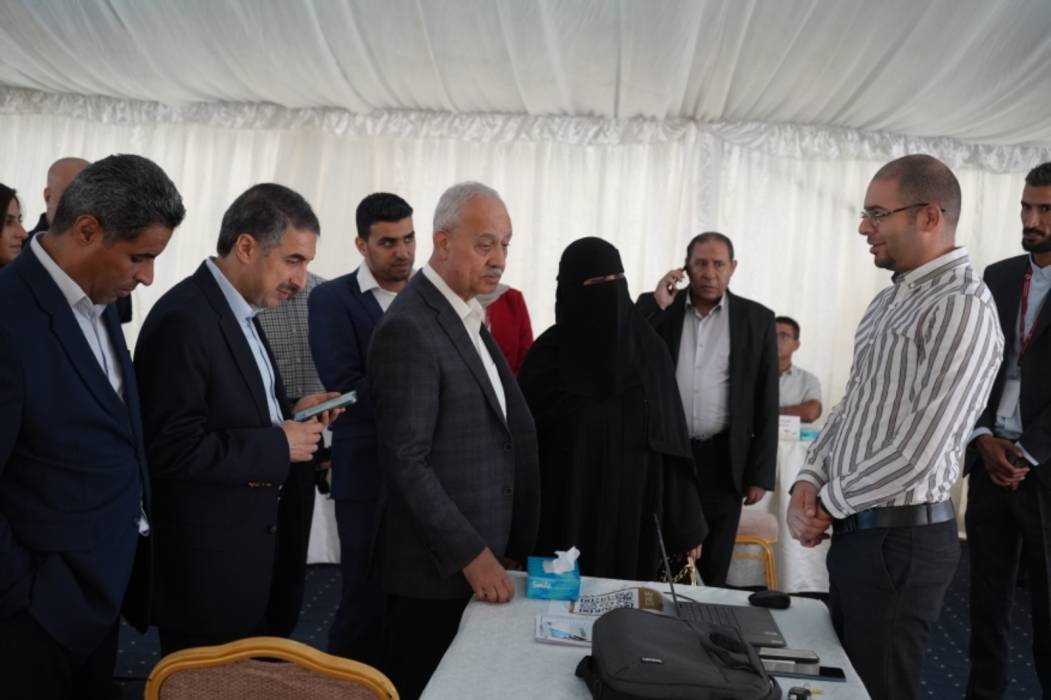 صناعة عمان تنظم يوما وظيفيا في القسطل يوفر 550 فرصة عمل...صور