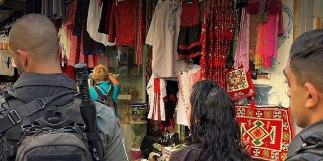 قوات الاحتلال تعتقل امرأة فلسطينية في القدس المحتلة