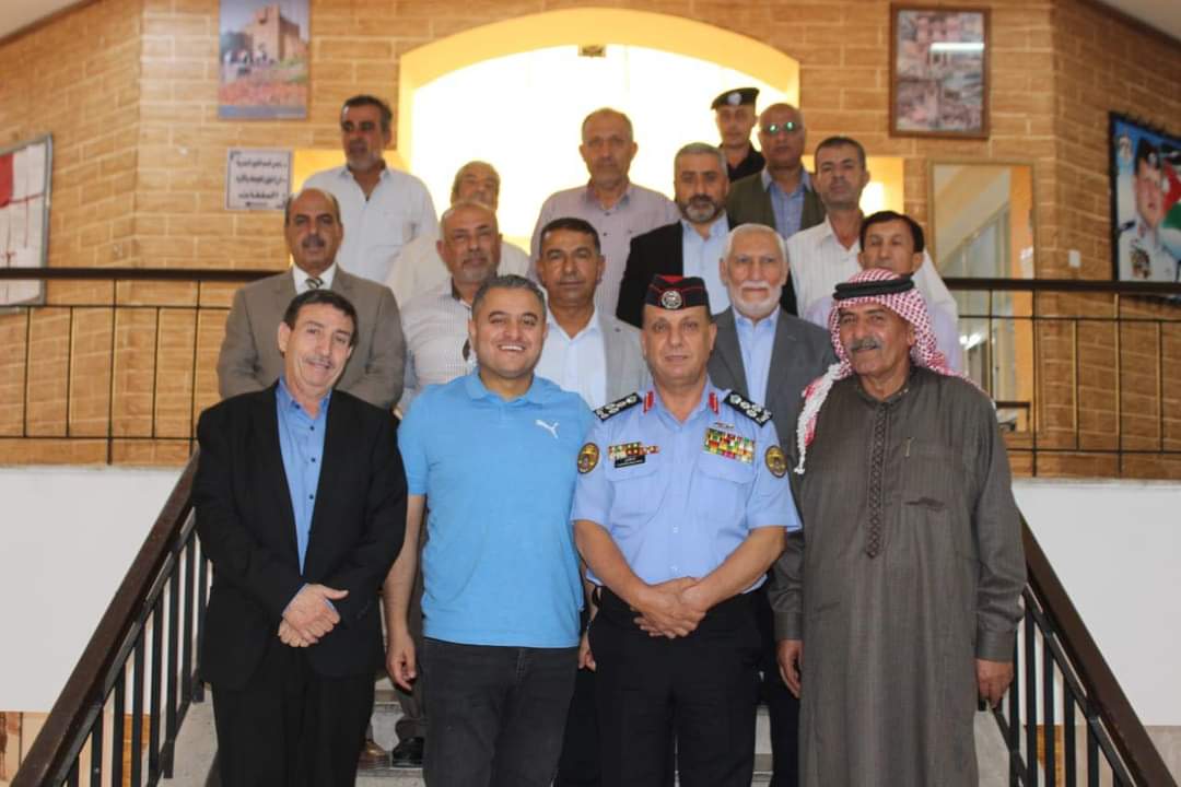 العميد جمعة الحمايدة  يلتقي عدداً من متقاعدي الأمن العام...صور