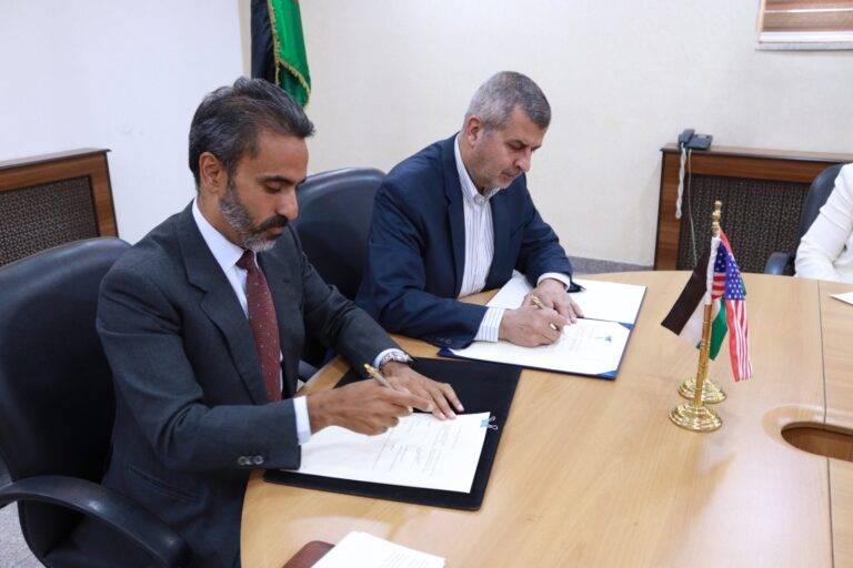 الطاقة تطوّر مقترحات لاستغلال السيليكا والبازلت