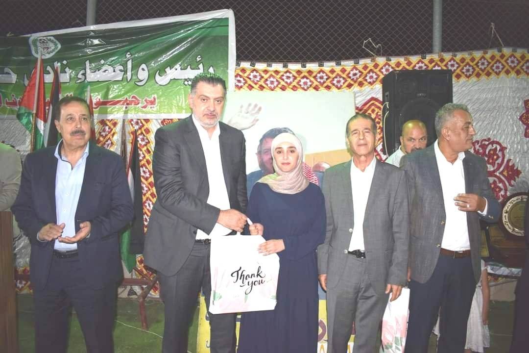 البطاينة يرعى فعاليات حفل تكريم اوائل الثانوية العامة في منطقة حرثا   .. .صور