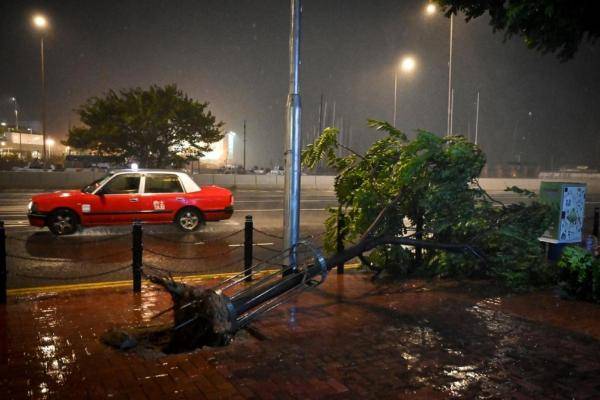 الإعصار ساولا يضرب مناطق في جنوب الصين