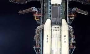 الهند تطلق أول مهمة لها لدراسة الشمس بعد نجاحها في الهبوط على القمر