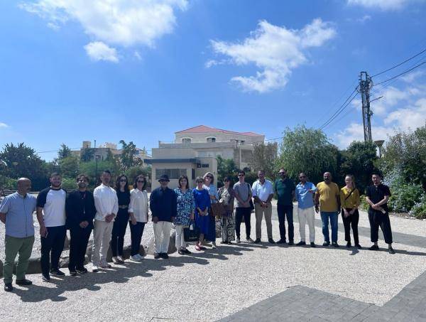 وفد ياباني يبحث تحديث الحديقة اليابانية في عبدون