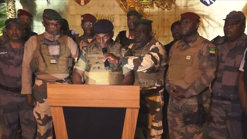 قادة انقلاب الغابون يعلنون إعادة فتح الحدود