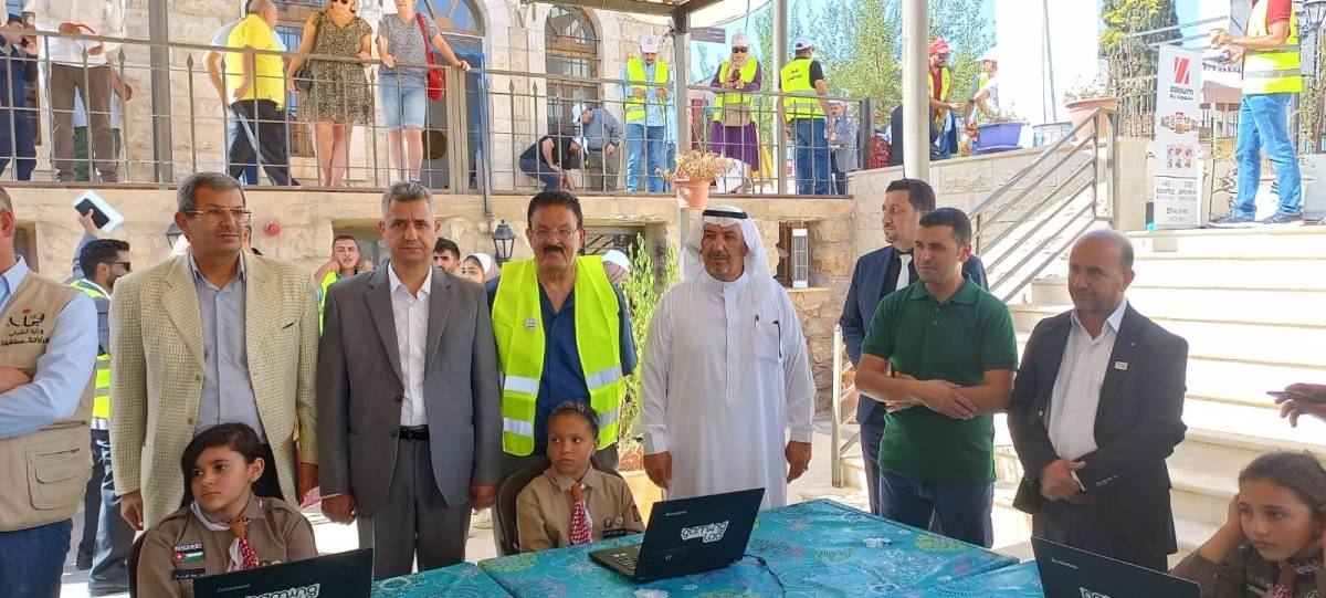 وزير السياحة يرعى احتفالية بلدية جبل بني حميدة بفوزها بجائزة البلدية النظيفة