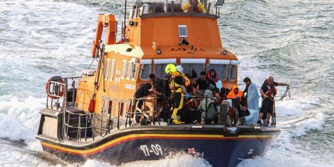 رقم قياسي جديد للهجرة غير الشرعية عبر بحر المانش