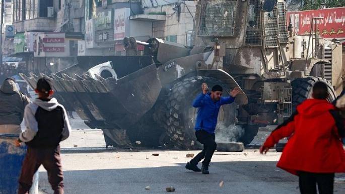 عاجل ..قوات الاحتلال تقتحم مخيم جنين واندلاع اشتباكات مع مقاومين