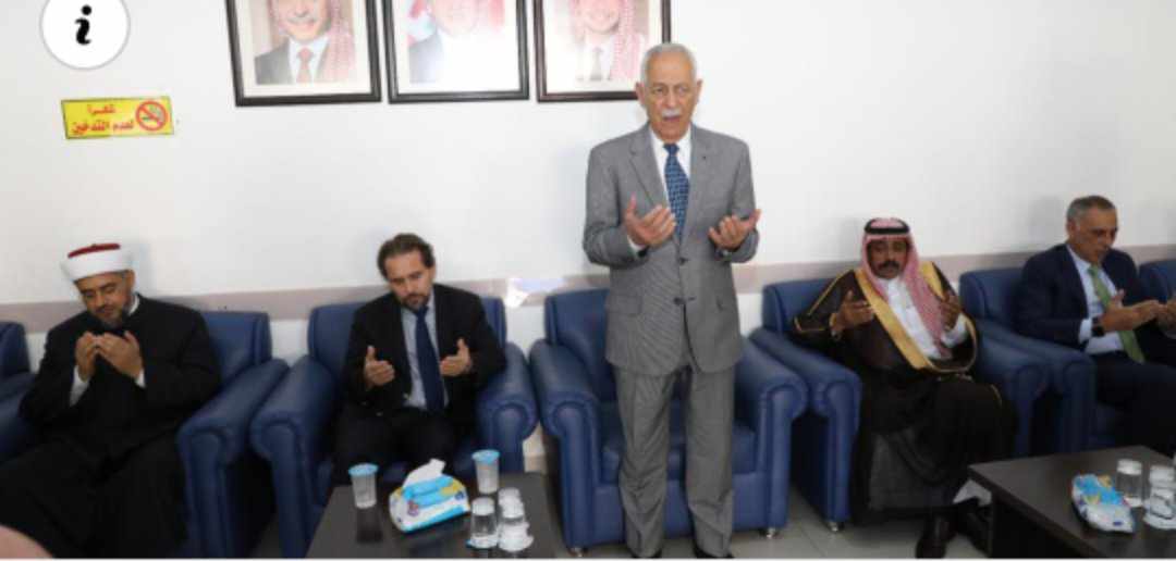 مندوبا عن الملك وولي العهد....العيسوي يعزي ال هاكوز...صور