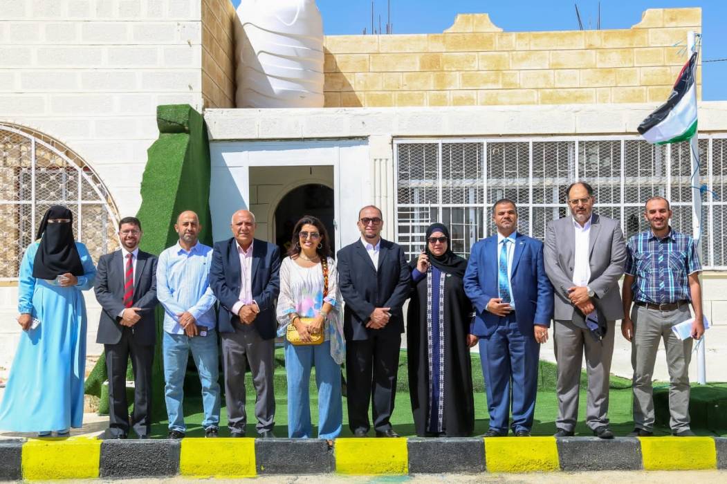المهندسين تسلم مدرسة الحميدية الأساسية المختلطة بعد ترميمها ضمن حملة فزعة أهل...صور