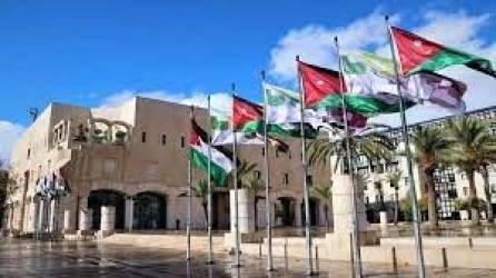 المصادقة على التعليمات الخاصة برخص المهن خارج حدود تنظيم الامانة
