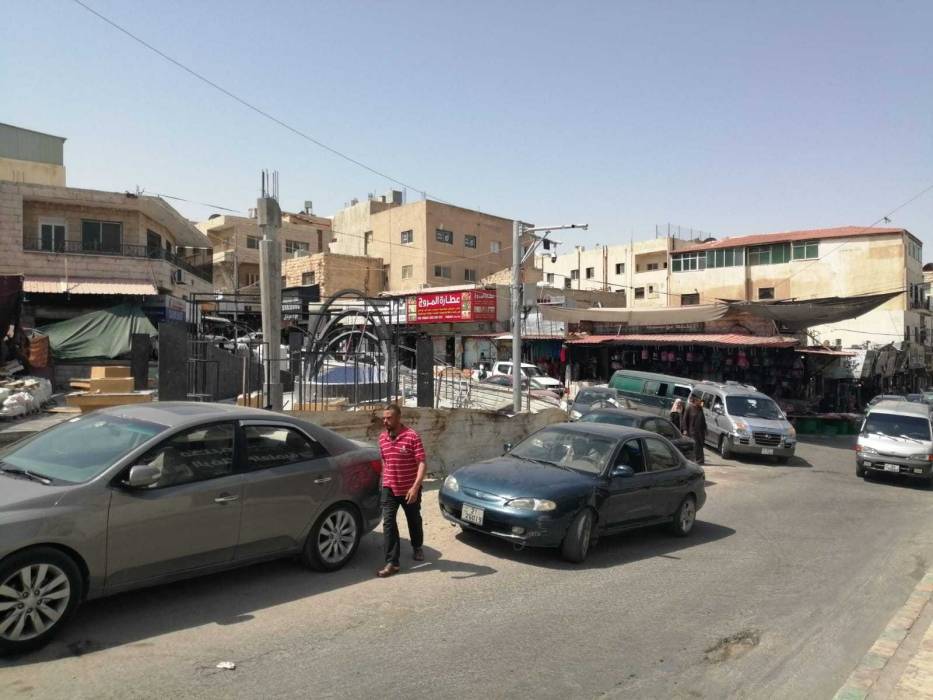 بلدية الكرك تنفذ خطة شاملة لتحسين البنية التحتية للشوارع