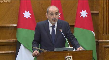 الصفدي: توجيهات ملكية بالتواصل مع أشقائنا في المغرب لتقديم العون