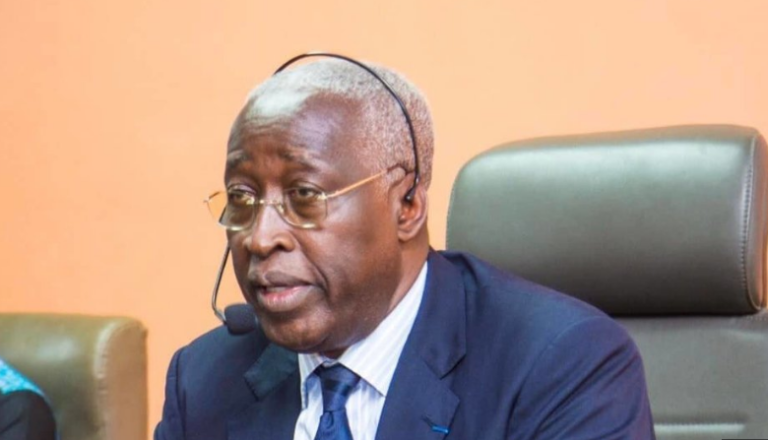 زعيم المعارضة في الغابون: الجنرال أنغيما لم يرتكب أي خطأ