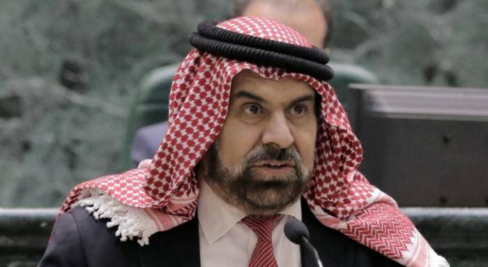 النائب هنطش  في حال عُرض علي دخول حكومة الخصاونة فان القرار يعود للحزب