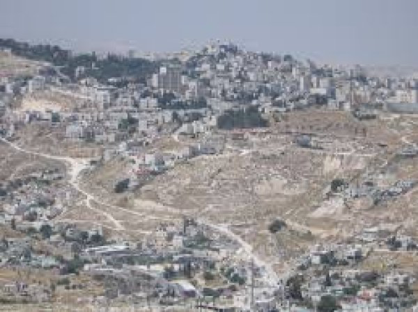 إسرائيل تعتزم المصادقة على مشروع استيطاني في بلدة أبو ديس