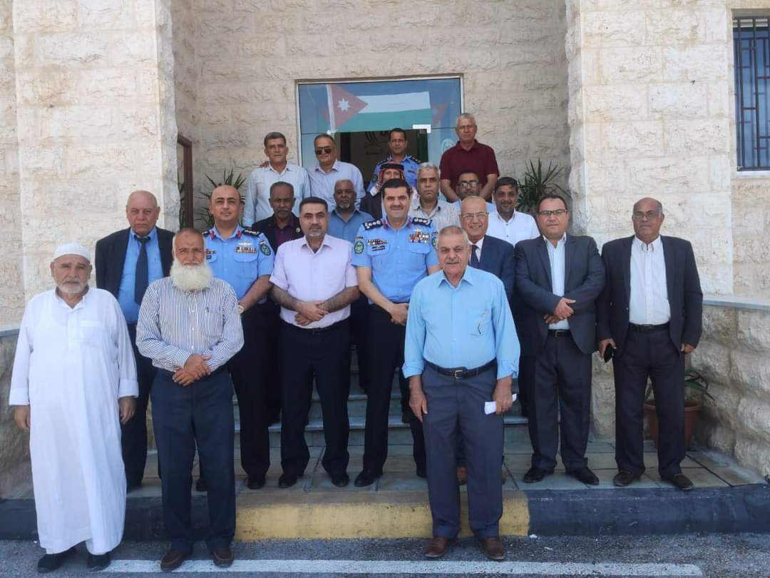 العقيد الحديدي يلتقي عدداً من متقاعدي الأمن العام في غرب اربد