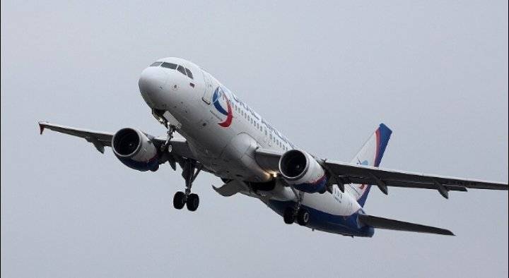 هبوط طائرة ركاب روسية اضطراريًا وعلى متنها نحو 170 شخصًا