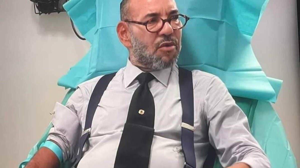 ملك المغرب يتبرع بالدم لمصابي الزلزال