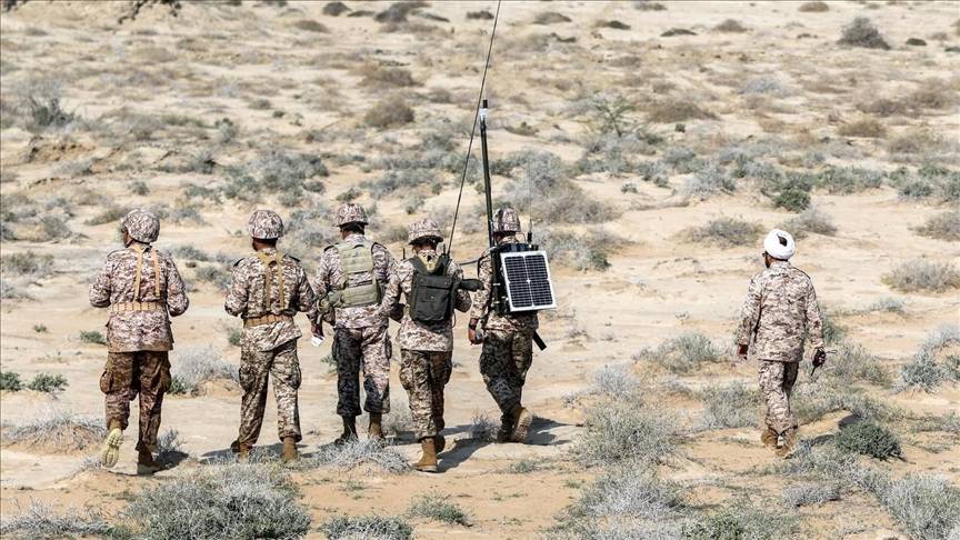 إيران تعزز عسكريا حدودها مع أذربيجان وأرمينيا