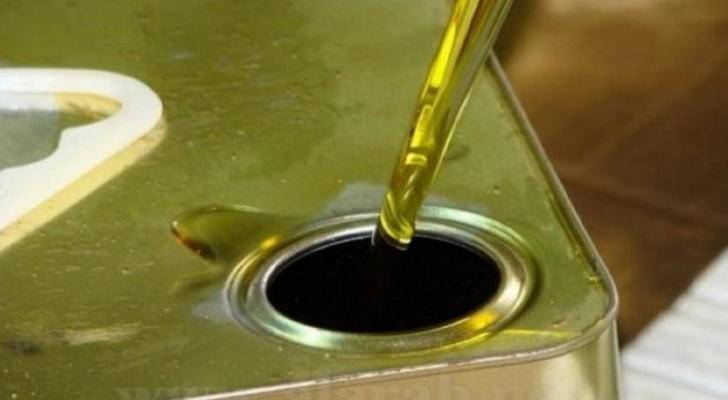 ضبط أكبر مروج للزيت المغشوش في الأردن