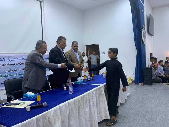 أوقاف المفرق تحتفل بتخريج طلاب المراكز الصيفية