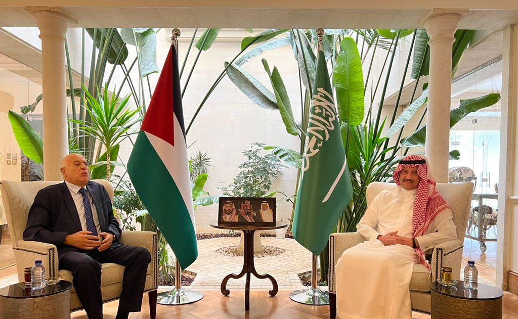 السفير السعودي السديري يلتقي رئيس المجلس الأعلى للشباب الفلسطيني