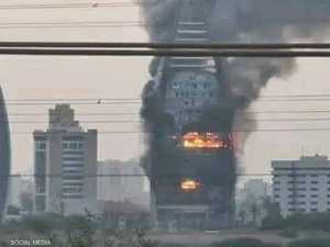الخرطوم تحترق.. دمار هائل يطال مبان حكومية وخاصة تحت القصف