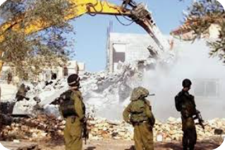 الاحتلال يهدم منزلين ويغلق الحواجز العسكرية لنابلس