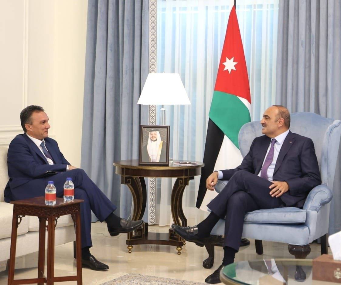 الخصاونة يستقبل نظيره القبرصي