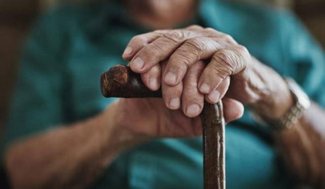 تزوجوا العام الماضي.. 24 أردنيا أعمارهم فوق الـ 85