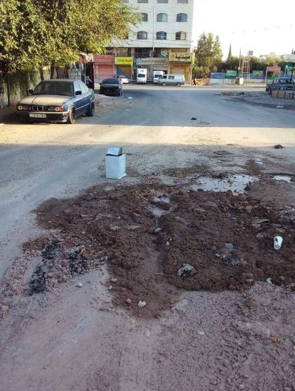 بلدية عين الباشا: الشوارع تضررت بسبب أعمال حفريات المياه الجائرة .. وتطالب بتعويضها