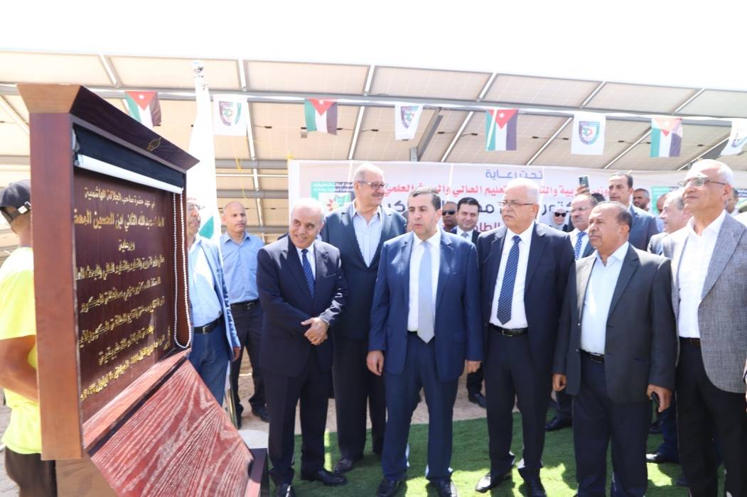 مركز خدمات حكومي موحد في جرش...