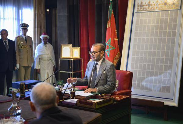 ملك المغرب يترأس جلسة لإعادة بناء وتأهيل مناطق متضررة من الزلزال