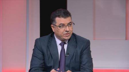 الحنيفات يترأس وفدا زراعيا إلى الجزائر