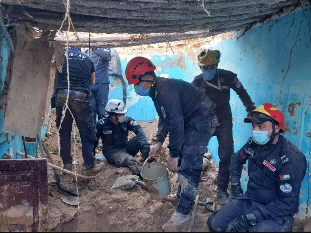 فريق البحث والإنقاذ الأردني في ليبيا بخير
