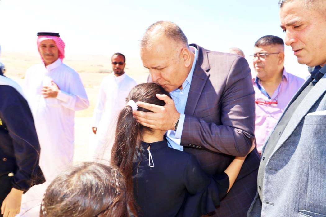 حضرت الدمعة وحضرت الإنسانية