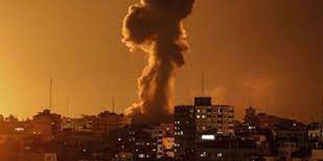 طيران الاحتلال الإسرائيلي يقصف موقعاً شمال قطاع غزة