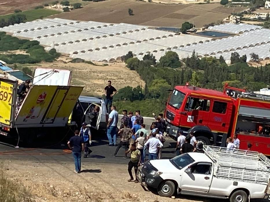6 إصابات بحادث تصادم على طريق الماسورة
