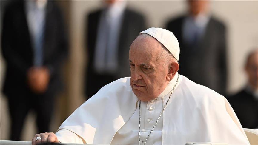 زعيم فرنسي متطرف ينتقد دعوة البابا بخصوص الهجرة