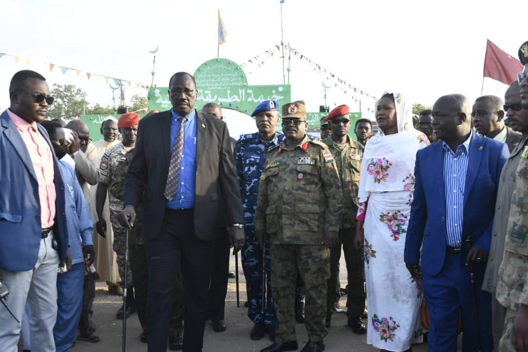 الفريق بادي يشارك في الفعاليات الختامية للإحتفالات بالمولد النبوي بالدمازين في السودان ....صور