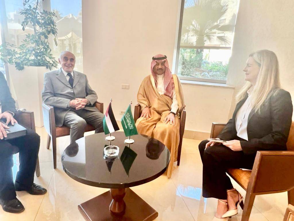 السديري يلتقي رئيس مجلس إدارة صندوق وقفية القدس منيب المصري في رام الله