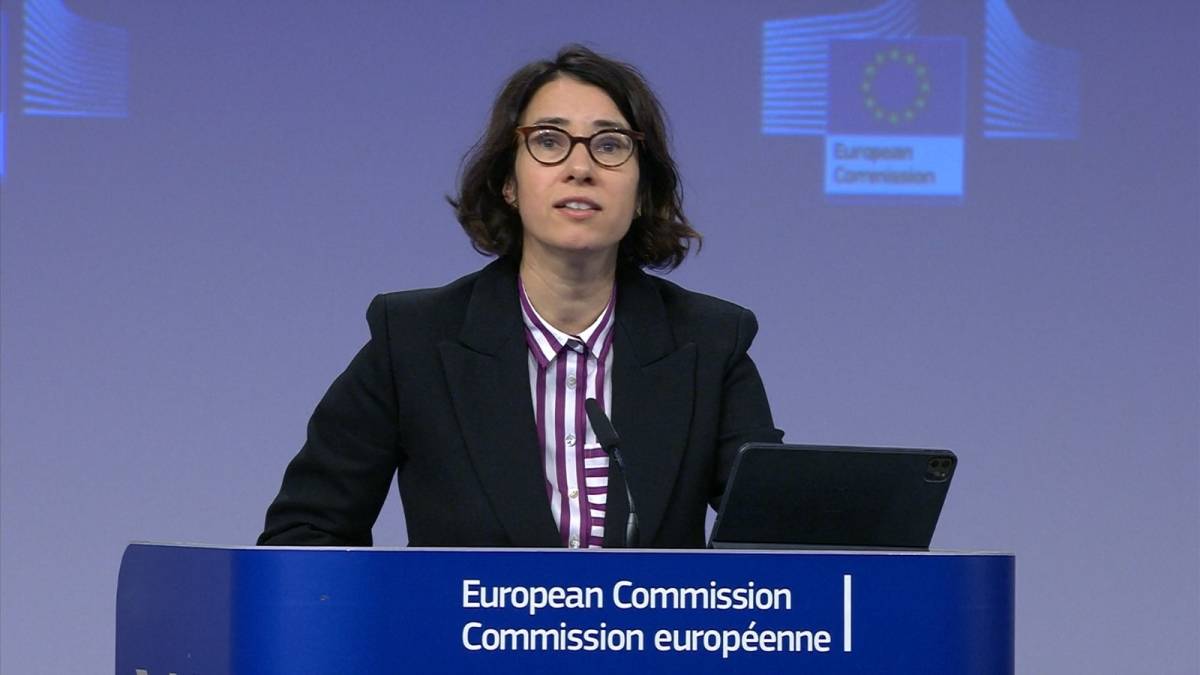 المفوضية الأوروبية تستبعد اللجوء لاعتقال المهاجرين لوقف تدفقات الهجرة.. وتعتبره ملاذًا أخيرًا